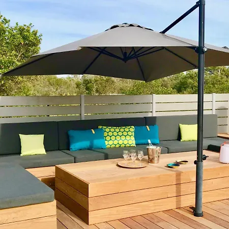 Luxe Avec Grande Piscine Proche Des Plages