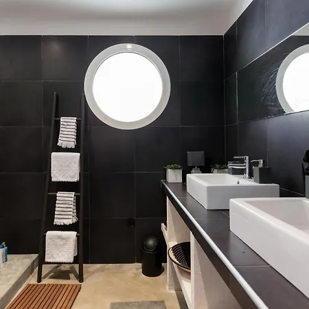 Luxe Avec Grande Piscine Proche Des Plages فيلة