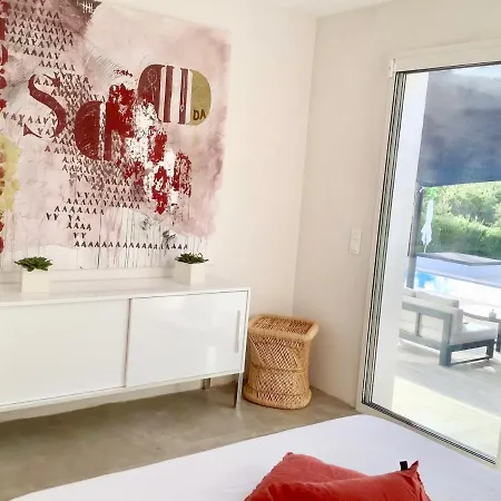 Luxe Avec Grande Piscine Proche Des Plages بورتو فيكشْيو