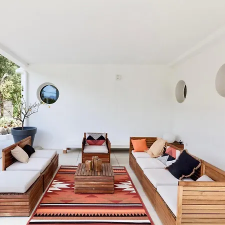 Luxe Avec Grande Piscine Proche Des Plages *