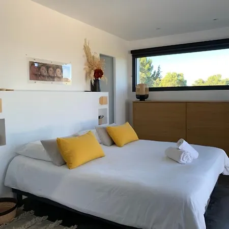 Luxe Avec Grande Piscine Proche Des Plages *